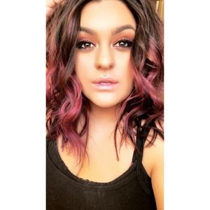 Meet your Posher, Allyson